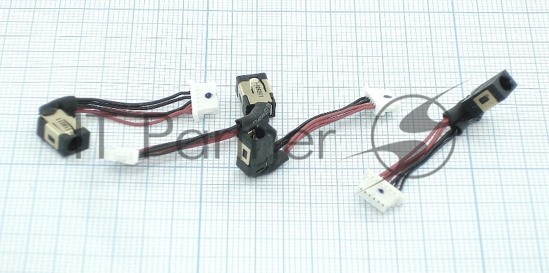 Разъем для ноутбука HY-SA008 Samsung 300U1A 305U1A с кабелем